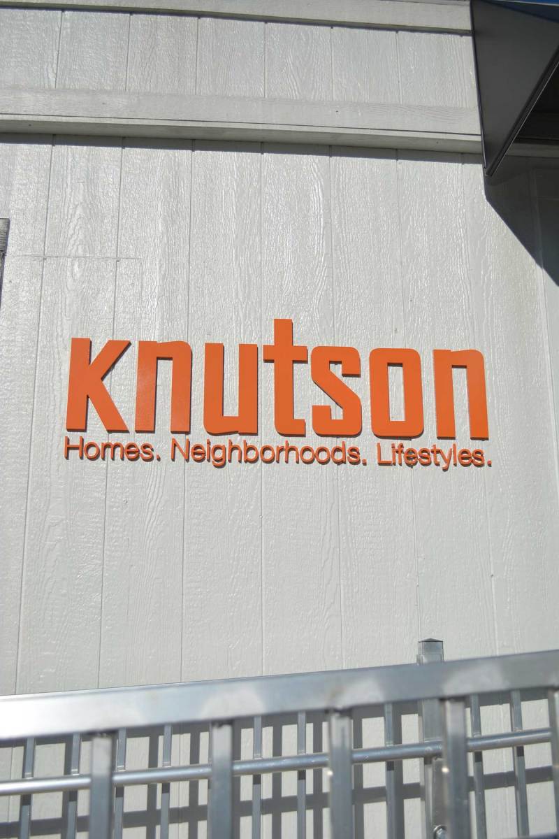 Knutson_Impact_Logo_3